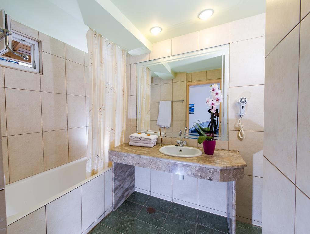Creta Hotel Ágios Nikólaos 객실 사진