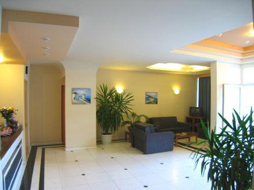 Creta Hotel Ágios Nikólaos 외부 사진