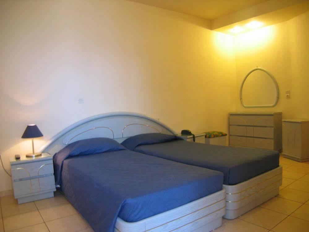 Creta Hotel Ágios Nikólaos 외부 사진